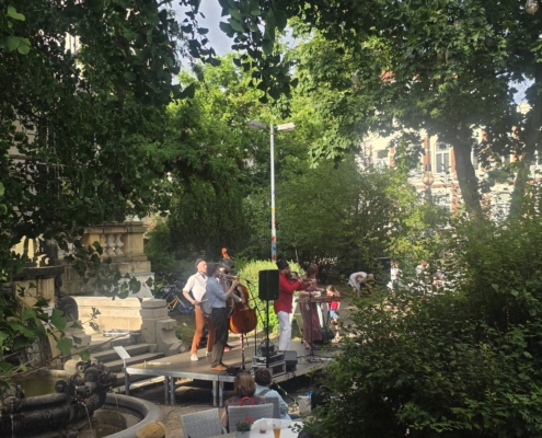 Live Musik im Biergarten